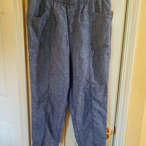 New with Tag, Old Navy High Waisted Cropped Linen Blend Pants, Size Medium